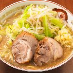 【雑談】ラーメンオタクの人って一癖あるよな… のサムネイル画像