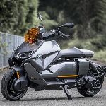 BMWのスクーターかっこいいから見て のサムネイル画像